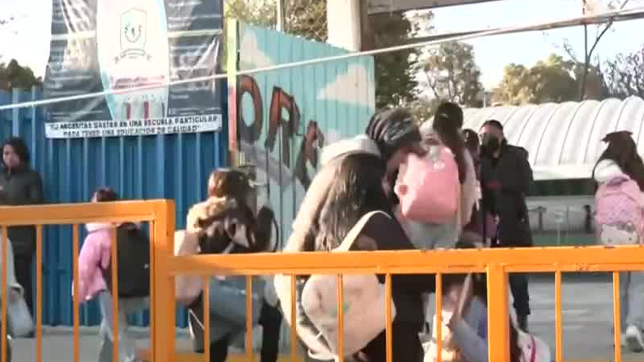 Este martes 24 de febrero se reanudaron las clases presenciales en 14 municipios del Estado de México.