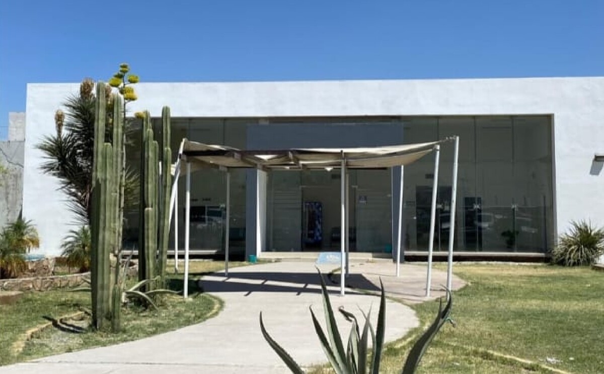 Anfiteatro de Semefo, donde se recibieron los cuerpos de dos hombres que murieron arrollados en Simón Bolivar.