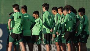 Varios jugadores mexicanos se disputan su última oportunidad de ir al Mundial 2026 en el amistoso contra Islandia.