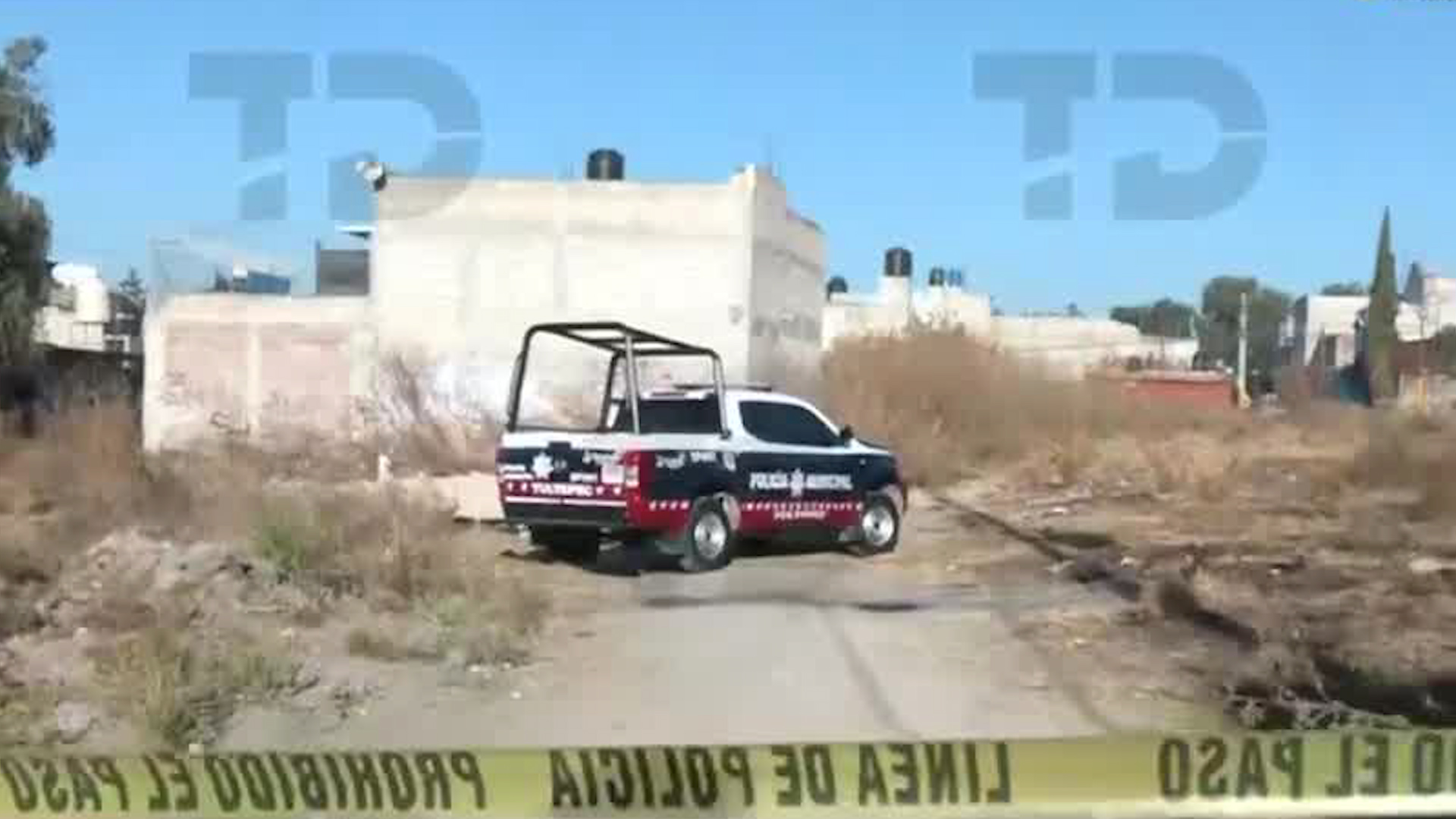 La localización de aparentemente dos cadáveres en la colonia Mirador causó movilización policiaca.