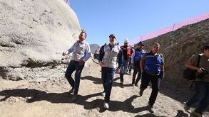 El alcalde de Monterrey, Adrián de la Garza supervisa obras en el Huajuco en carretera nacional y las estancias para dejar todo listo a mediados de junio.