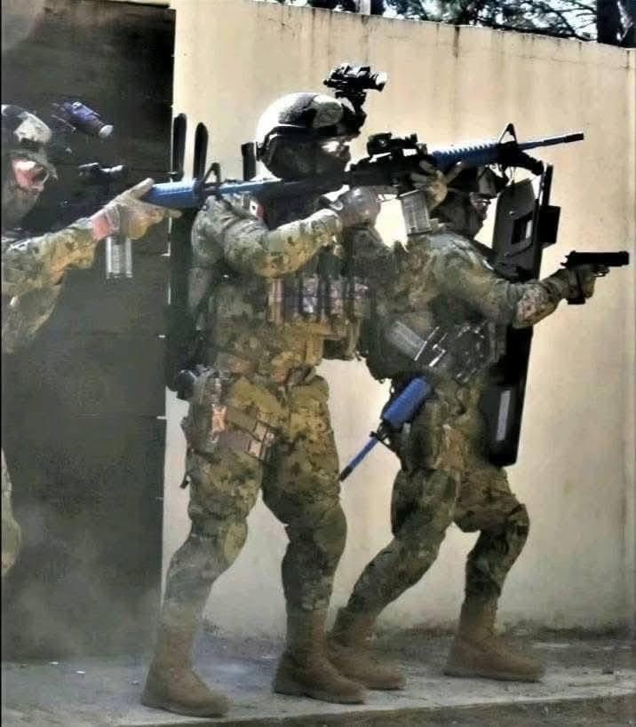 Elementos del Ejército en el ejido Sandoval en Matamoros, Tamaulipas