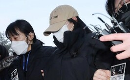 Joven de Corea del Sur acusada de drogar y matar a dos hombres, consultando sus dosis con Chat GPT.