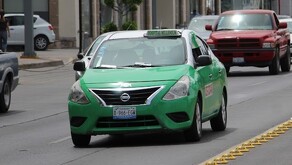 Una mujer falleció la mañana de este viernes 27 de febrero mientras viajaba como pasajera en un taxi por la colonia El Coecillo en León.