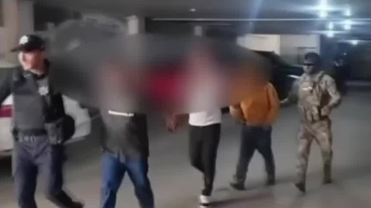 Elementos de la Policía Municipal de Ecatepec evitaron la invasión de un predio en Santa María Chiconautla y detuvieron a nueve personas.