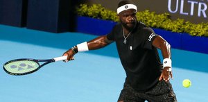 Tiafoe en acción en el ATP 500 de Acapulco