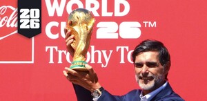 Trofeo del Mundial 2026 llegando a México para iniciar el tour oficial.