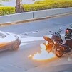 Fuego contra motocicletas y bomba molotov