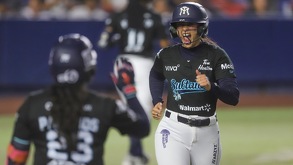 Sultanes femenil dividió serie ante Naranjeros Softbol en Monterrey, durante los últimos partidos de la temporada regular.
