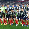 Jugadores de Rayados previo al encuentro contra Cruz Azul.