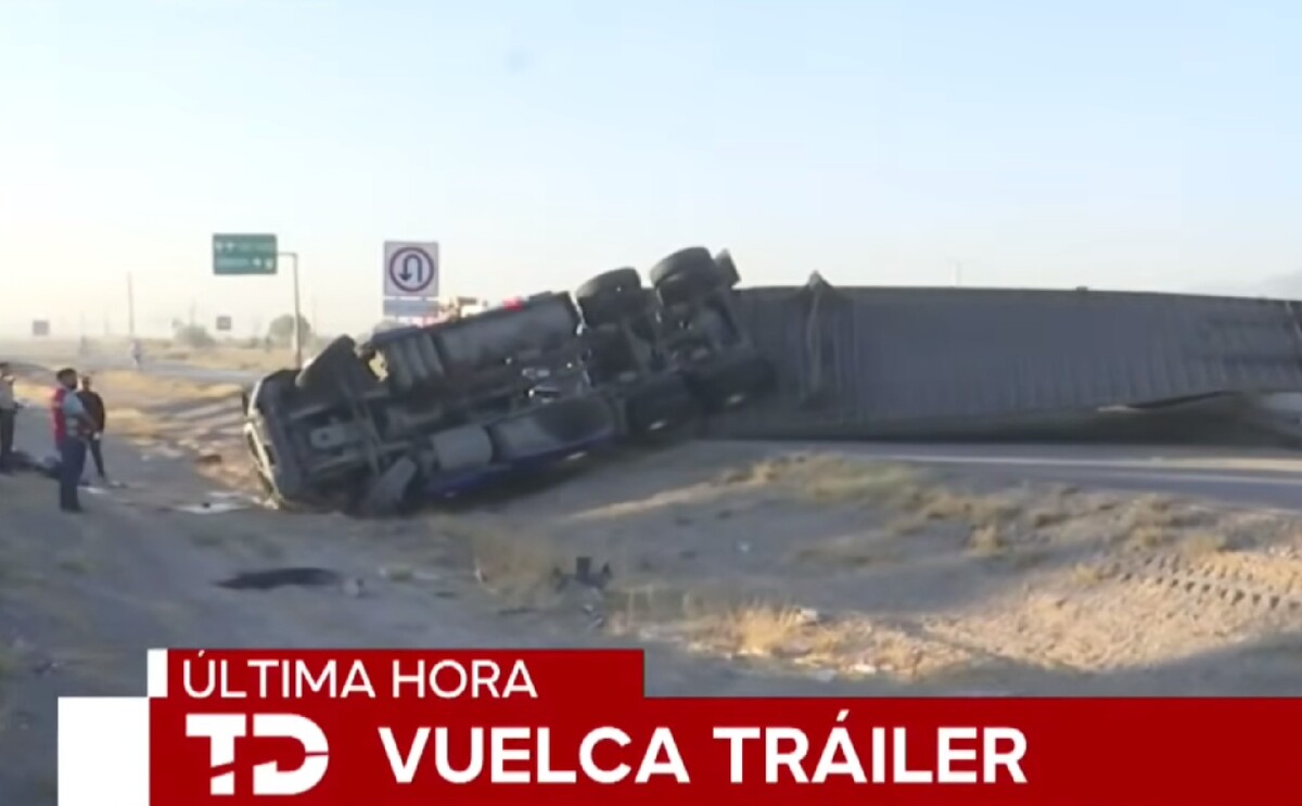 Volcadura de tráiler y cuerpos de emergencia.