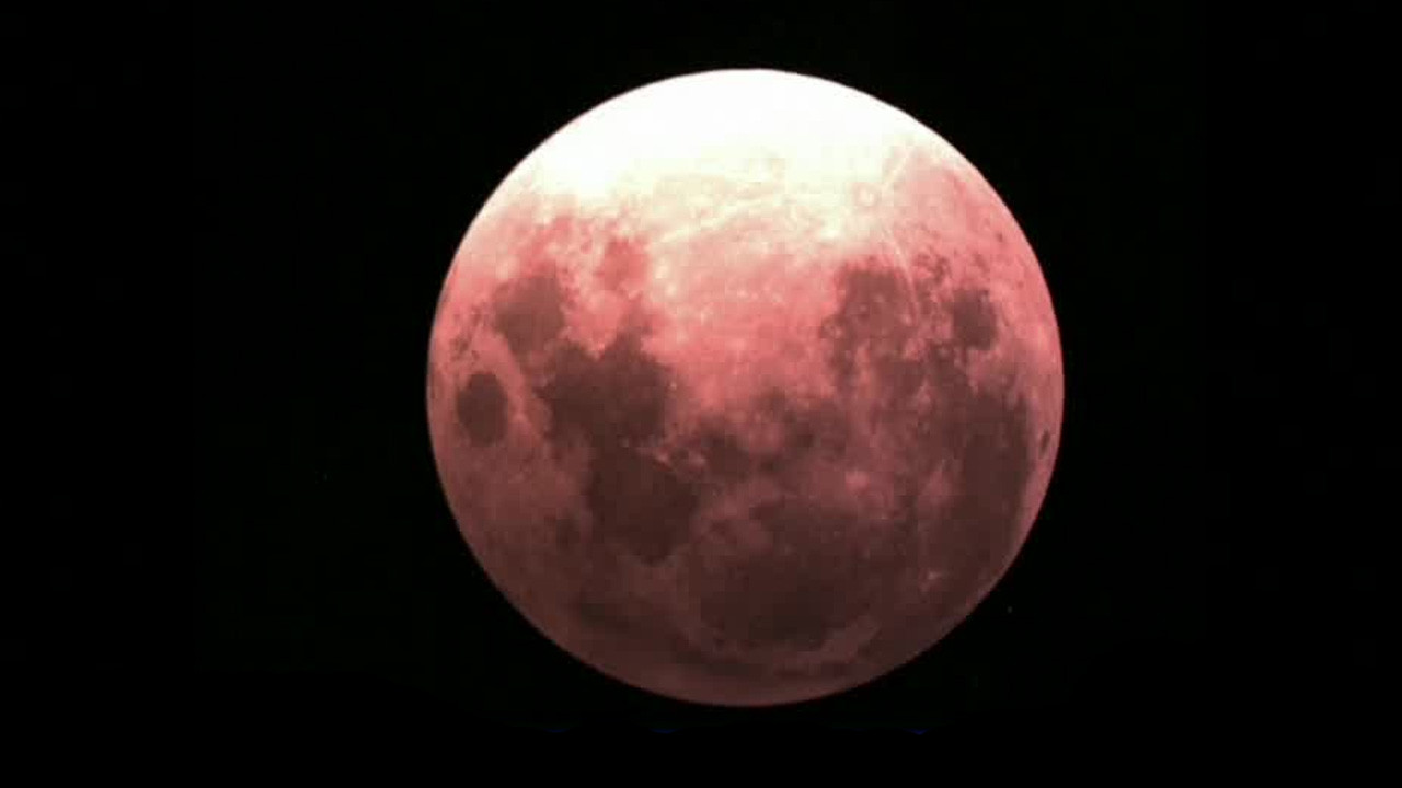 La noche del 2 y la madrugada del 3 de marzo de 2026, México fue escenario de un eclipse lunar total conocido como Luna de Sangre.