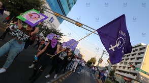 Cada 8 de marzo, miles de mujeres toman las calles en distintas ciudades de Guanajuato para conmemorar el Día Internacional de la Mujer.