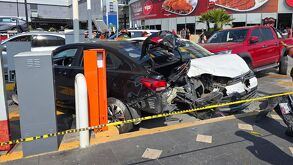 Conoce los nuevos videos que se han revelado del siniestro vial registrado en Vía San Ángel, a un costado de la Vía Atlixcáyotl en Puebla.