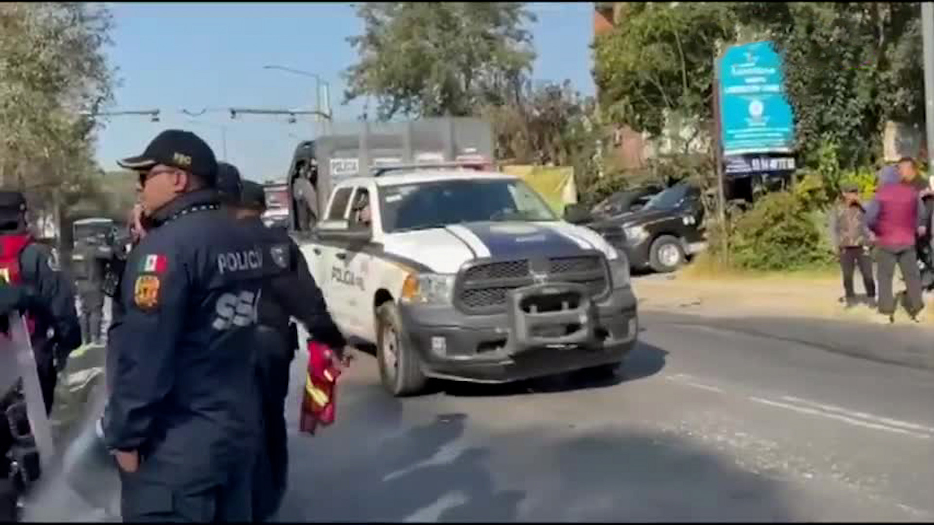 Caos en Tlalpan por operativo de desalojo en zona protegida. Habitantes denuncian falta de orden legal y robo de pertenencias por parte de las autoridades,
