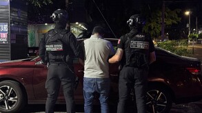 Capturan a hombre que golpeó brutalmente a adultos mayores en Guadalajara  3.