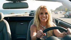 La cantante estadounidense Britney Spears fue detenida por autoridades en California tras ser señalada de conducir bajo los efectos del alcohol.