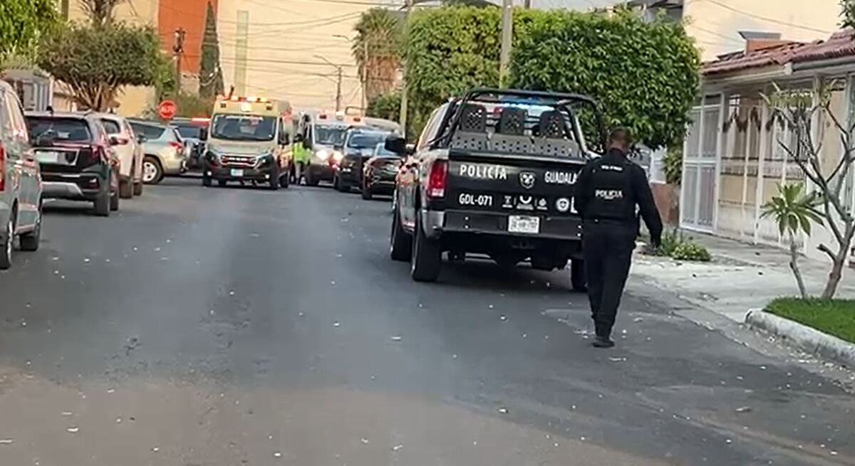 Un comerciante de joyas quedó gravemente herido tras recibir un disparo durante un asalto en Guadalajara.