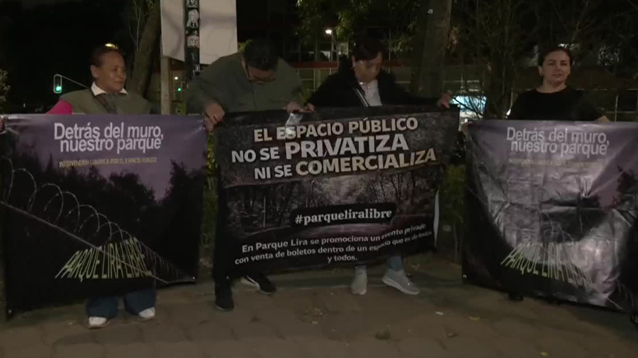 Habitantes de la alcaldía Miguel Hidalgo se manifestaron en las inmediaciones del Parque Lira para rechazar los espectáculos masivos.