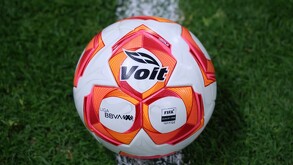 Voit, el Balón oficial de la Liga MX.