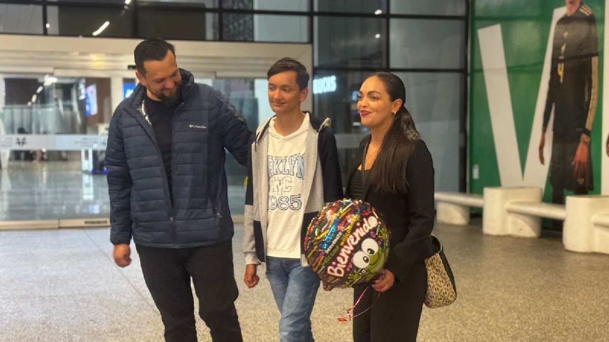 La familia de Ían agradeció el apoyo recibido para poder regresar de España a Jalisco.