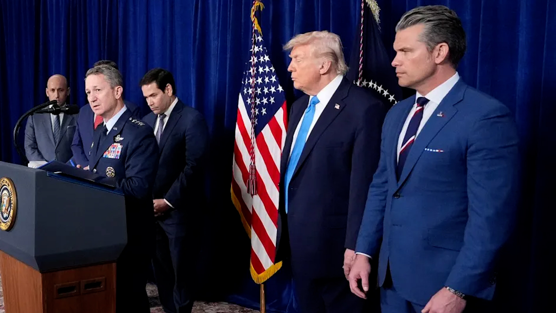 El Secretario de Defensa de Estados Unidos, Pete Hegseth, informó que la nación norteamericana buscará el combate contra el narco.