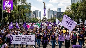Con la conmemoración del 8M se busca visibilizar las desigualdades que aún enfrentan las mujeres en distintos ámbitos de la sociedad.