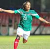 Maribel Domínguez en un partido con la Selección Mexicana Femenil.