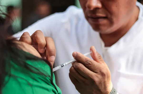 En la Ciudad de México se registran 349 casos de sarampión; 73% no tenía vacuna, informó Nadine Gasman Zylbermann.