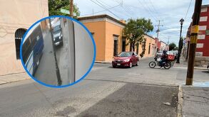 Un video revela el momento en el que una mujer fue atropellada en el Centro Histórico de la ciudad de Durango