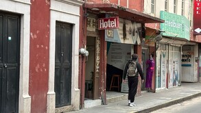 Fachada de hotel en Durango