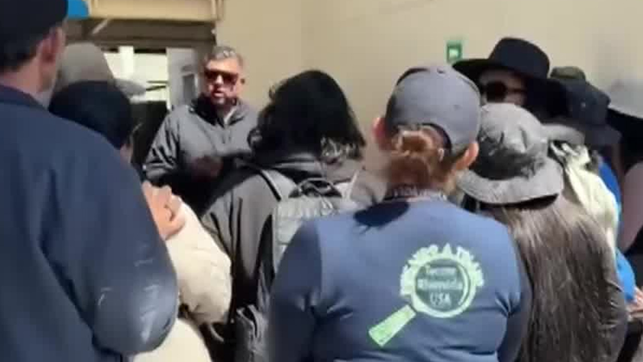 Autoridades detuvieron a María de la Luz Concepción “N”, alias “La Tía”, presunta integrante del Cártel Jalisco Nueva Generación.