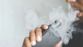 Un grupo de jóvenes resultó intoxicado por un vapeador con marihuana en Oaxaca.