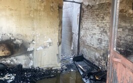 Incendio que consumió una vivienda de Gómez Palacio y dejó a un perrito muerto calcinado.