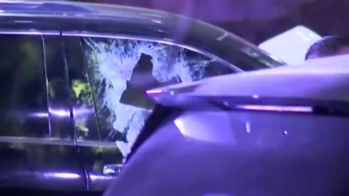 Disparan en contra de exlíder sindical del ISSSTE mientras viajaba en su camioneta en Tlalpan