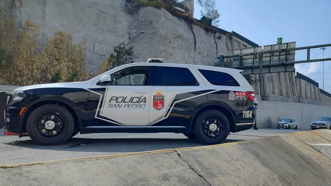 El alcalde de San Pedro Garza García, Mauricio Farah, informó que 120 policías han sido dados de baja por no aprobar controles de confianza.