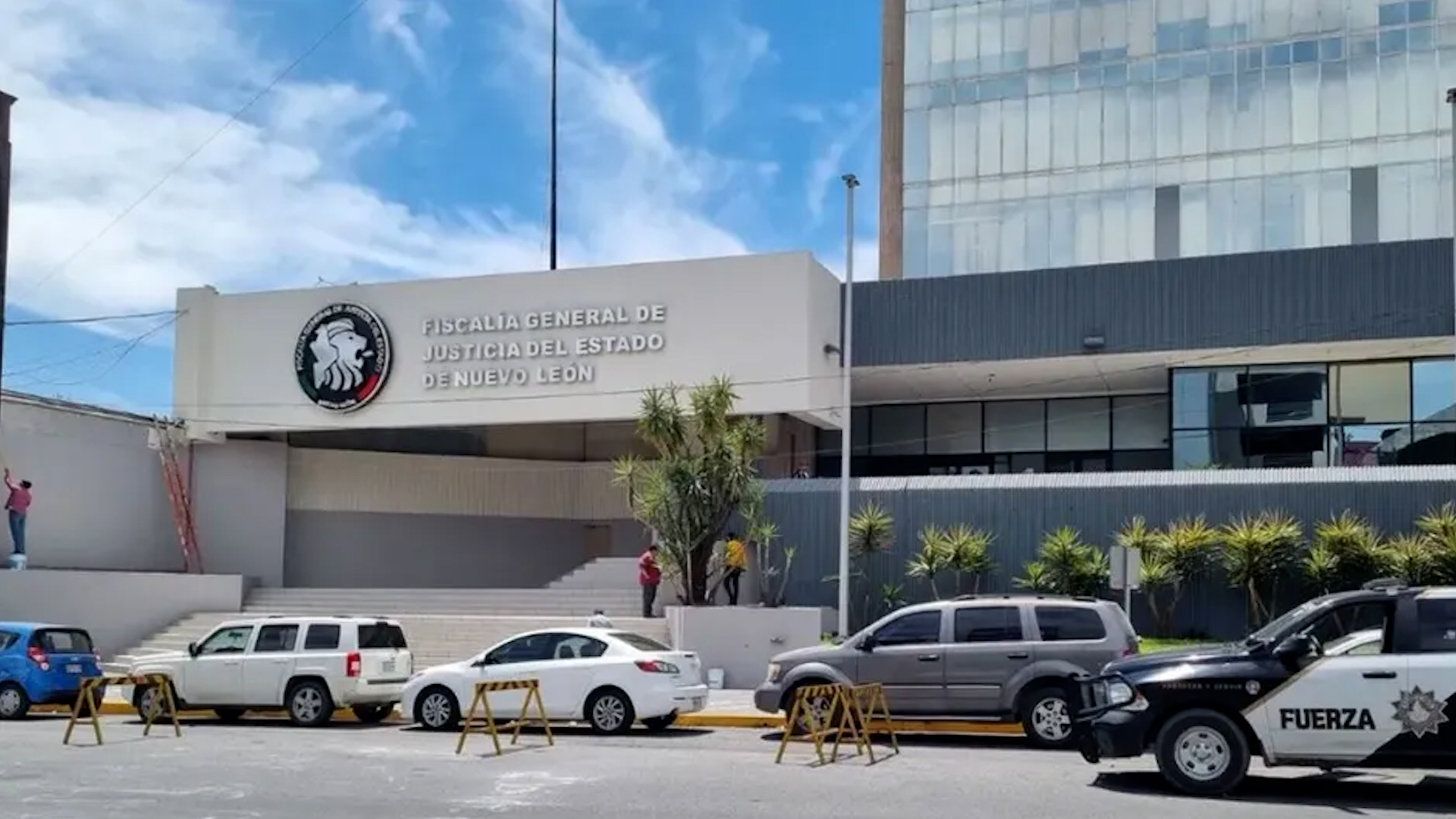 Inversionistas de la Inmobiliaria Avondanz, presentaron una denuncia ante la fiscalía de Nuevo León en contra del empresario de Anthem Capital.