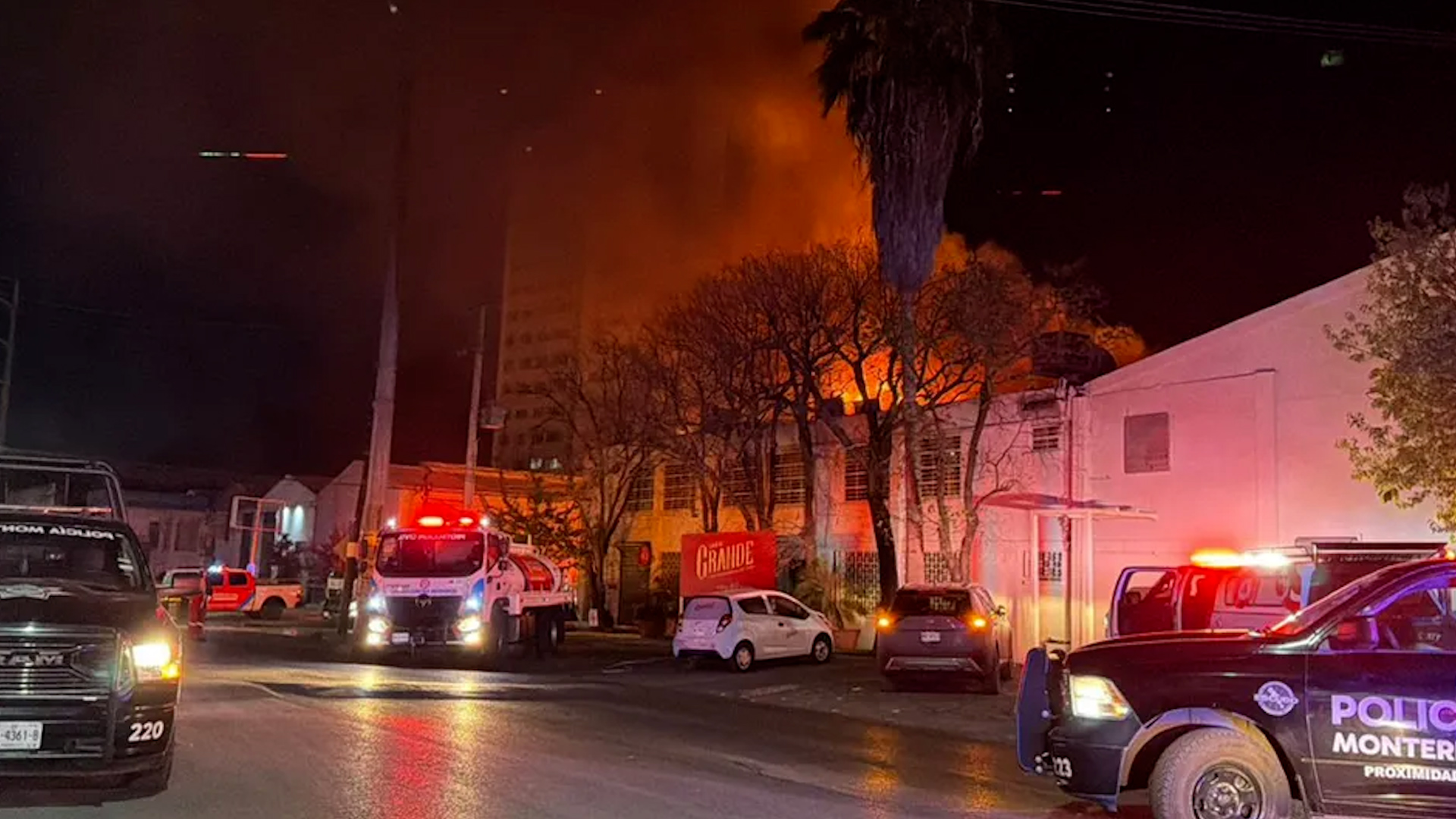 Programa conducido por Luis Carlos Ortiz, Erik Rocha y Ady Cabriales, viernes 13 de marzo 2026.
