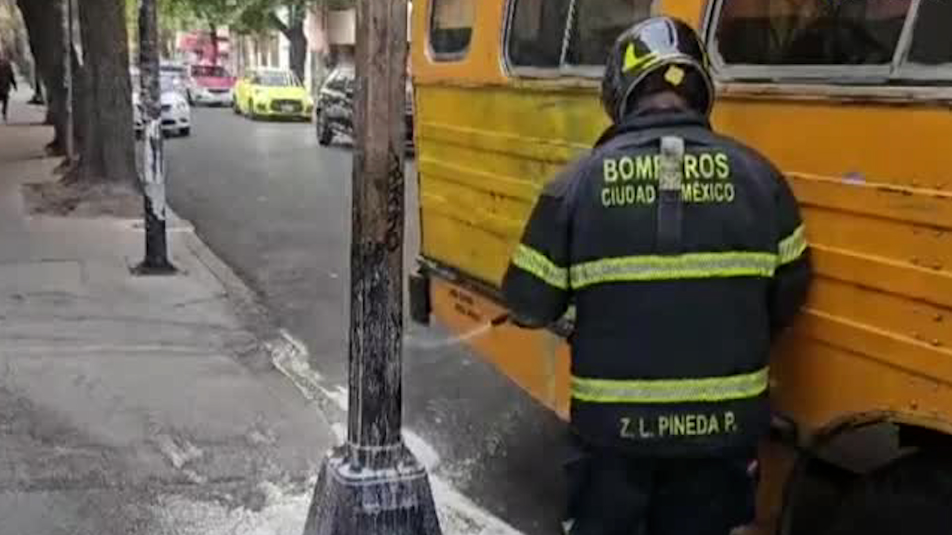 Elementos del heroico cuerpo de bomberos recibieron un aviso sobre el siniestro y se percataron que era un asunto de gravedad.
