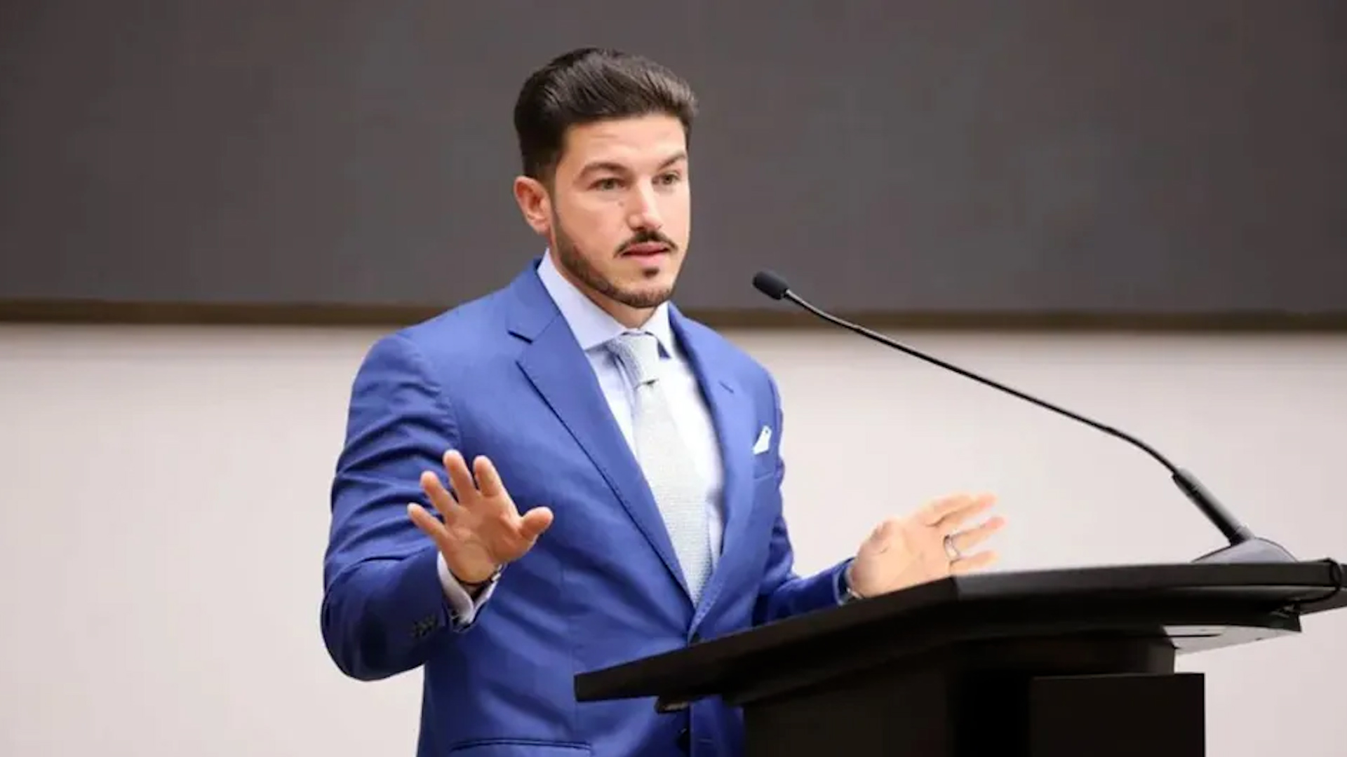 El gobernador del estado, Samuel García, comentó que durante su administración la industria ha tenido un reconocimiento internacional.