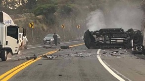 la camioneta en la que viajaba el hijo del director de bbva méxico quedó destrozada tras el choque