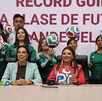 Clara Brugada presenta en conferencia la Clase Masiva de futbol más grande del mundo