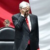 AMLO luce preocupado durante la toma de protesta de Claudia Sheinbaum