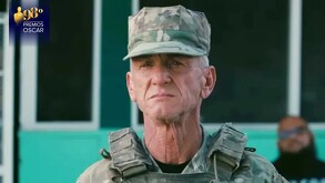 Sean Penn en su personaje en Una Batalla Tras Otra