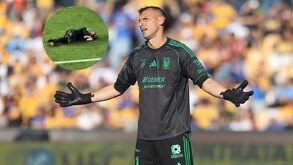 Nahuel Guzmán se hace el dormido en el partido Tigres vs Querétaro de la jornada 11 en el Clausura 2026.