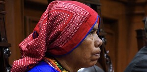 Un fuerte accidente vial dejó como saldo a la diputada local de Morena, Irma Reza, gravemente lesionada, a la altura del municipio de Calvillo.