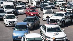 Hora pico en Pubela, aglomeración de carros en la vía Atlixcáyotl