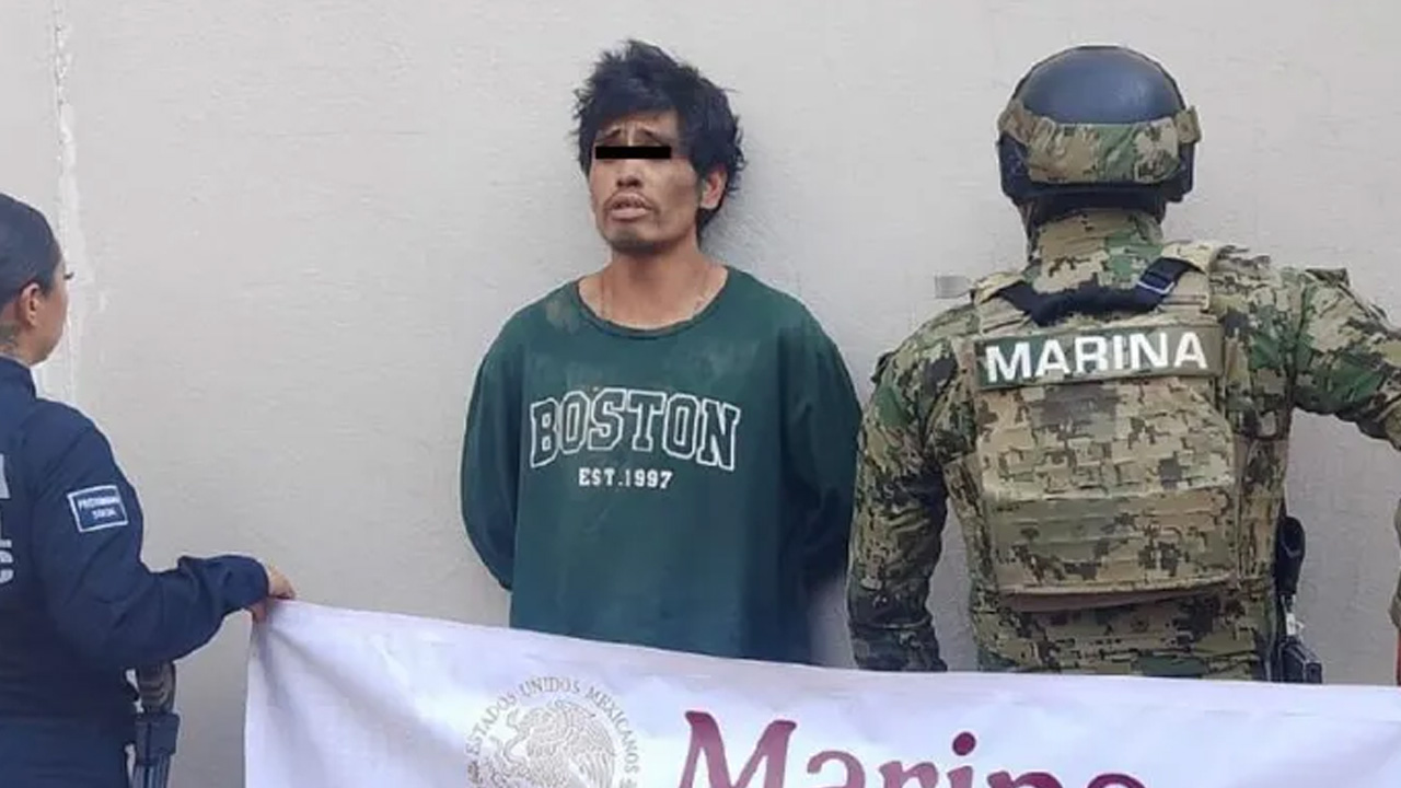 Un hombre en estado de ebriedad fue detenido en Ecatepec tras golpear a su hijo de siete años y atrincherarse en su vivienda.