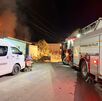 Un siniestro sorprendió a vecinos durante la noche; el fuego arrasó con todo y movilizó a los cuerpos de emergencia.
