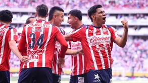 Chivas buscará hacer pesar el Estadio Akron para tomar el liderato del torneo.